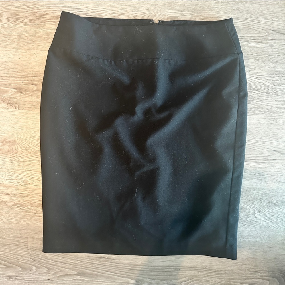 Alfani Black Pencil Skirt - Size 8